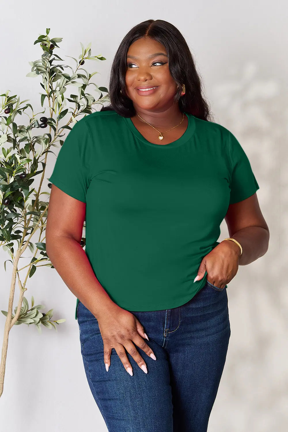 Basic Bae Full Size Round Neck Short Sleeve T-Shirt Plus Size Black / S
