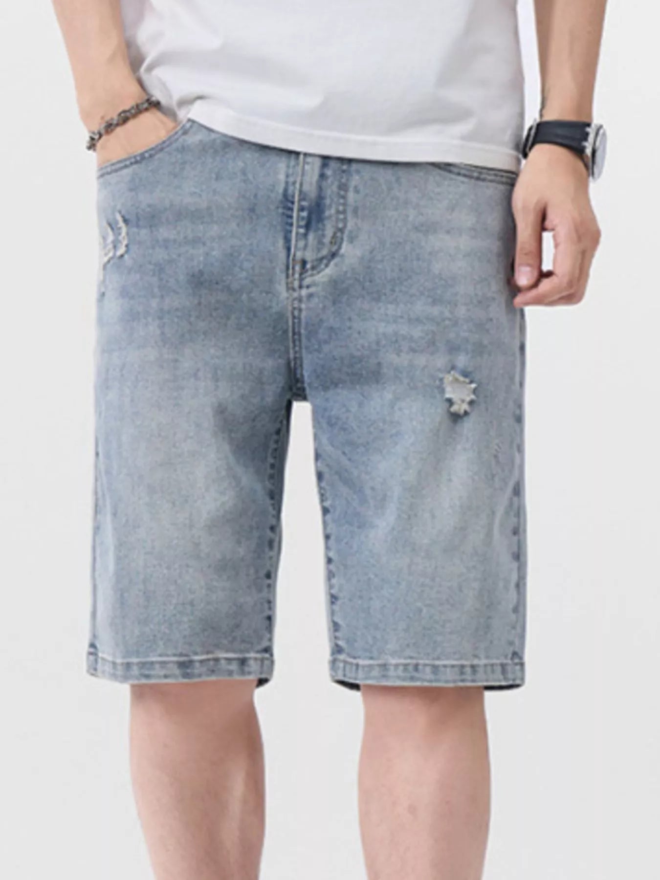 Men's Distressed Denim Shorts Light Blue / 28