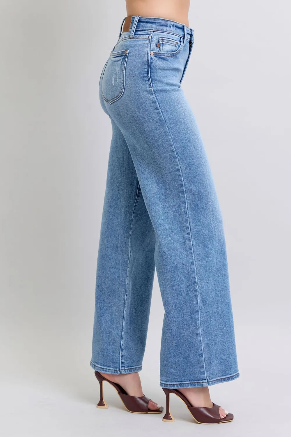 Judy Blue Full Size Wide Leg Jeans with Pockets Medium / 0(24)
