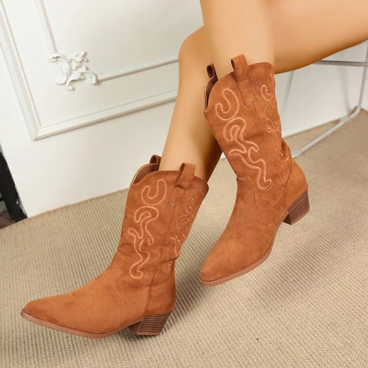 Point Toe Block Heels Boots Purple / 36
