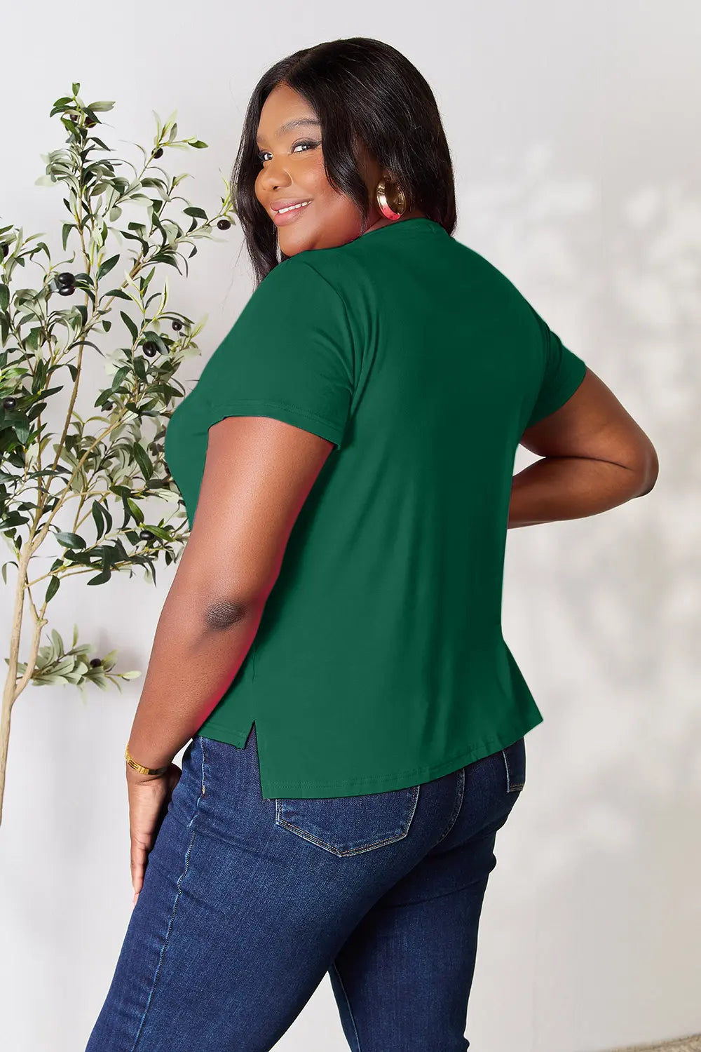 Basic Bae Full Size Round Neck Short Sleeve T-Shirt Plus Size Black / S