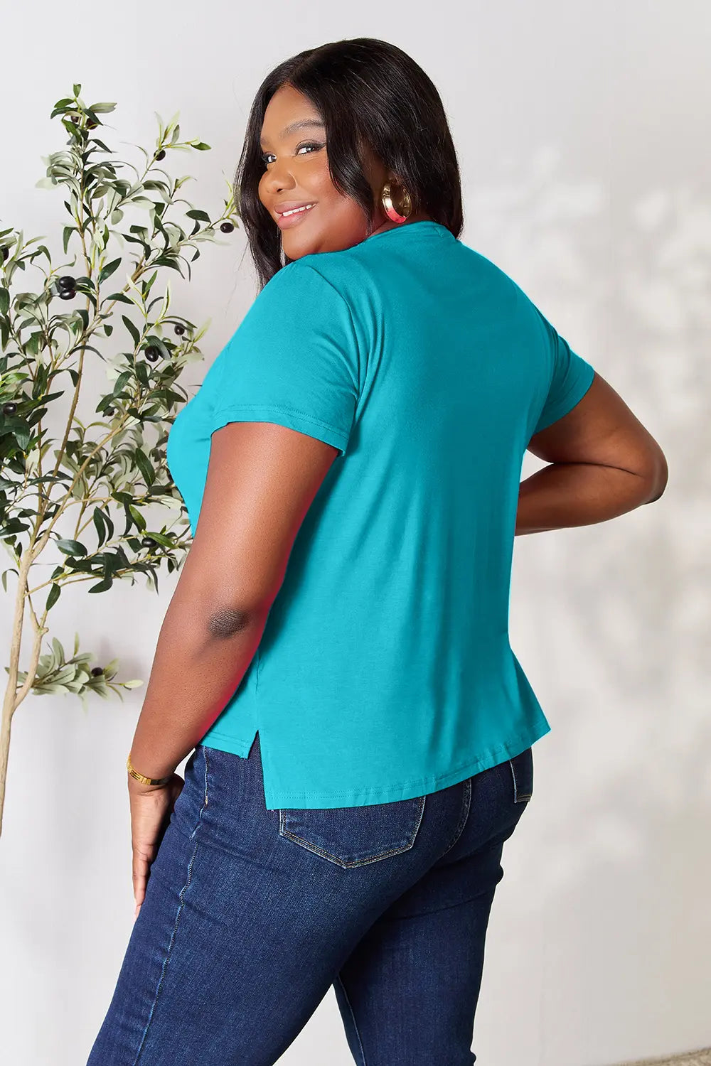 Basic Bae Full Size Round Neck Short Sleeve T-Shirt Plus Size Black / S