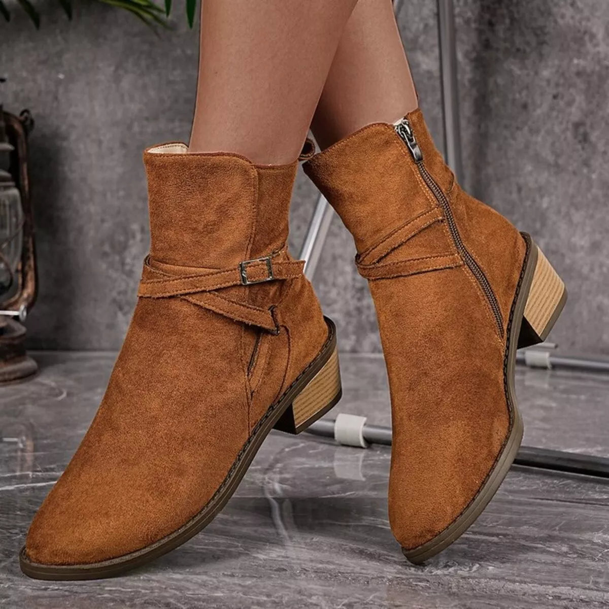 Side Zip Block Heels Boots Black / 36 