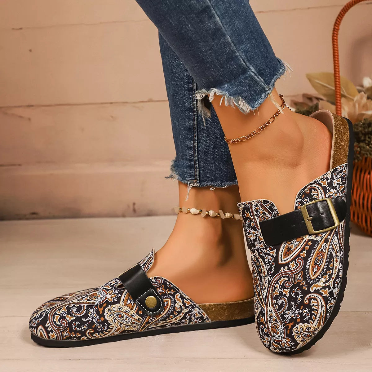 Round Toe Flats Slip-Ons Style A / 35 