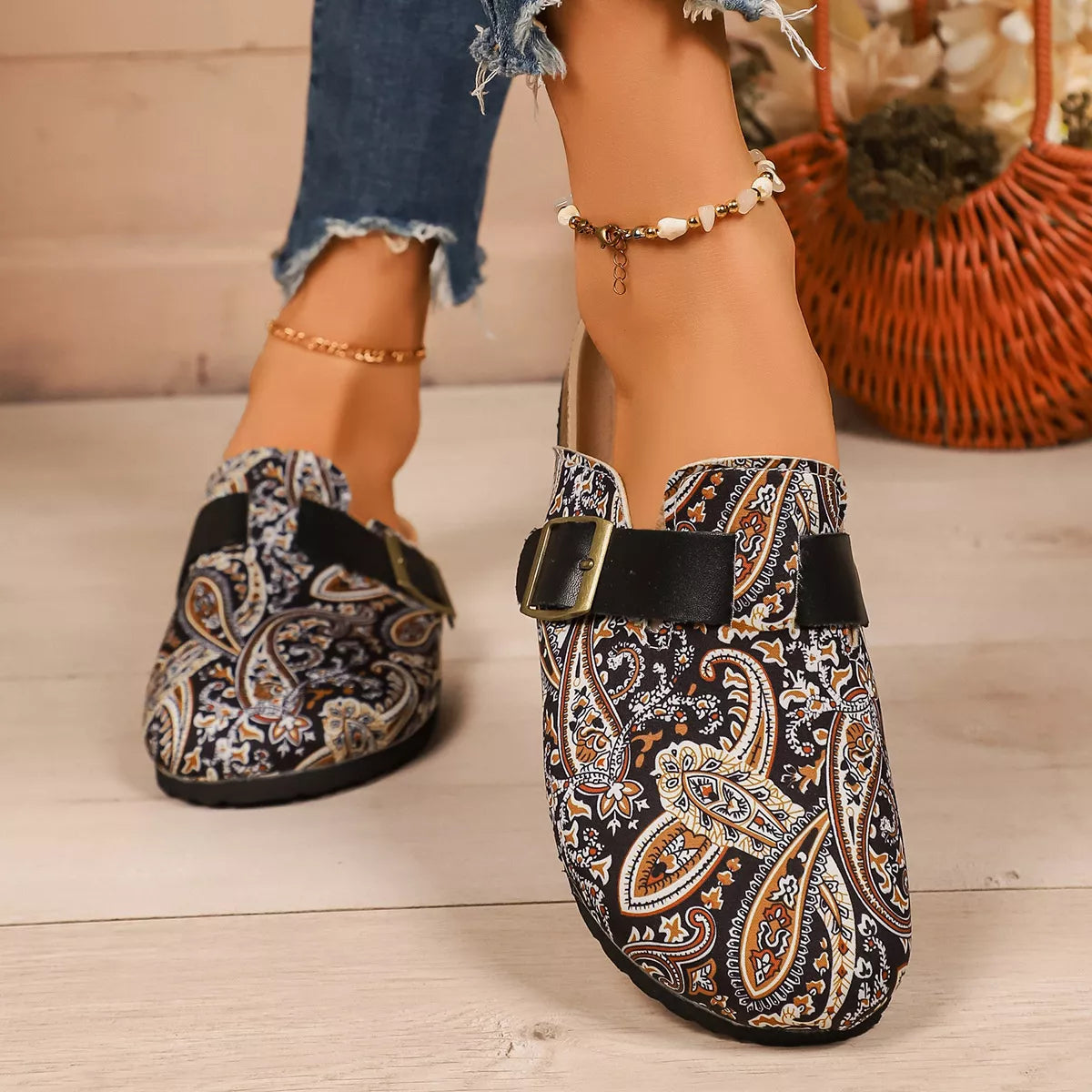 Round Toe Flats Slip-Ons Style A / 35 