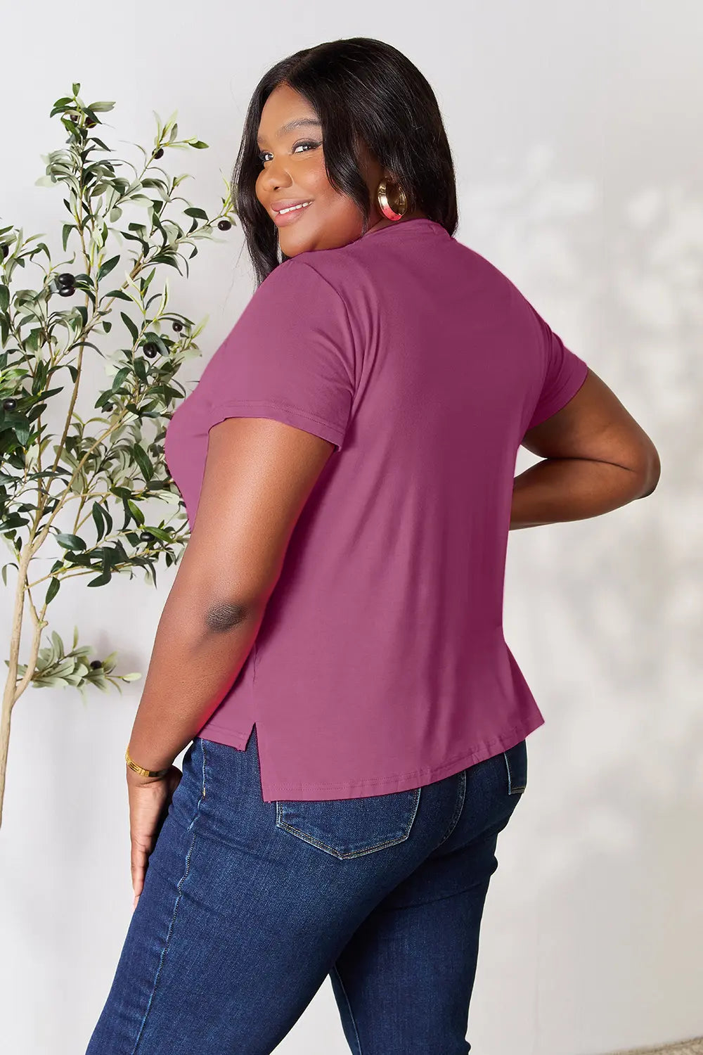 Basic Bae Full Size Round Neck Short Sleeve T-Shirt Plus Size Black / S 