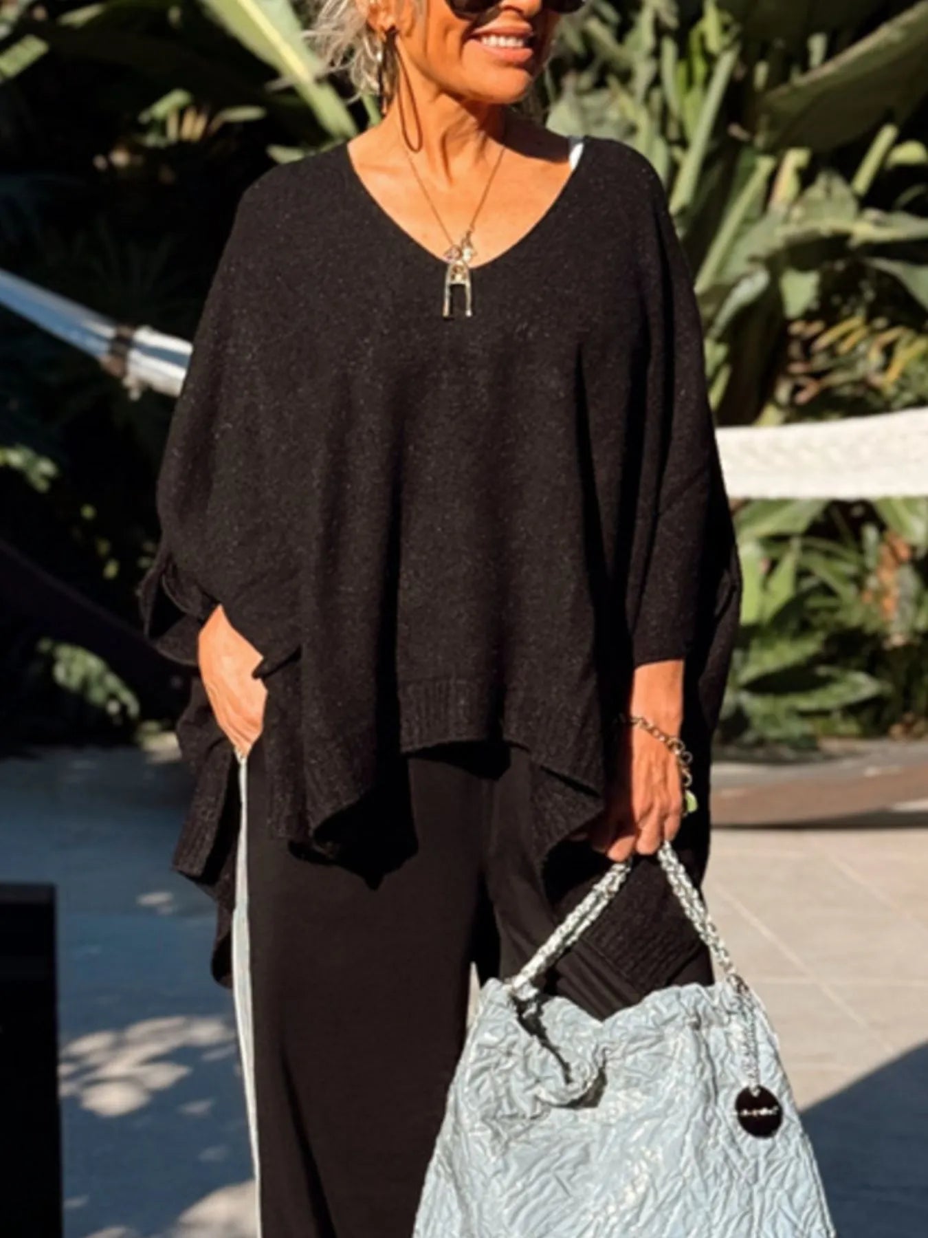 Ribbed Hem V-Neck Sweater Green / S/M 