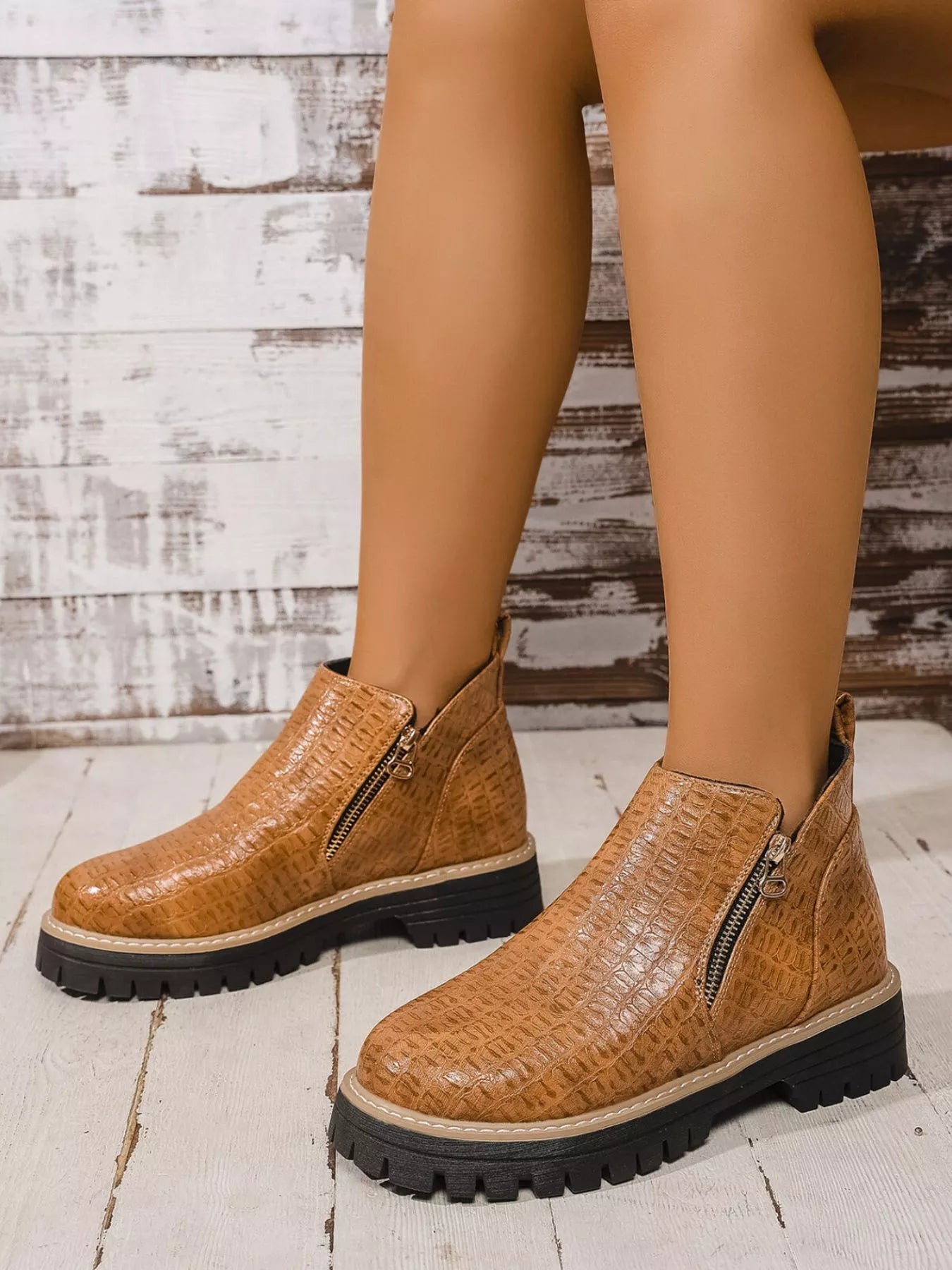 Round Toe Side Zip Ankle Boots Ivory / 36 