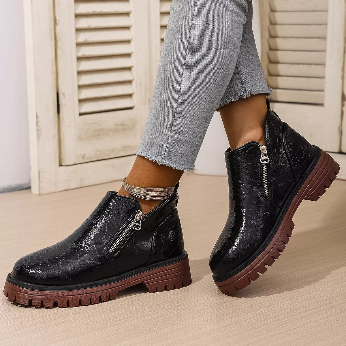 Round Toe Block Heels Boots Black / 36 