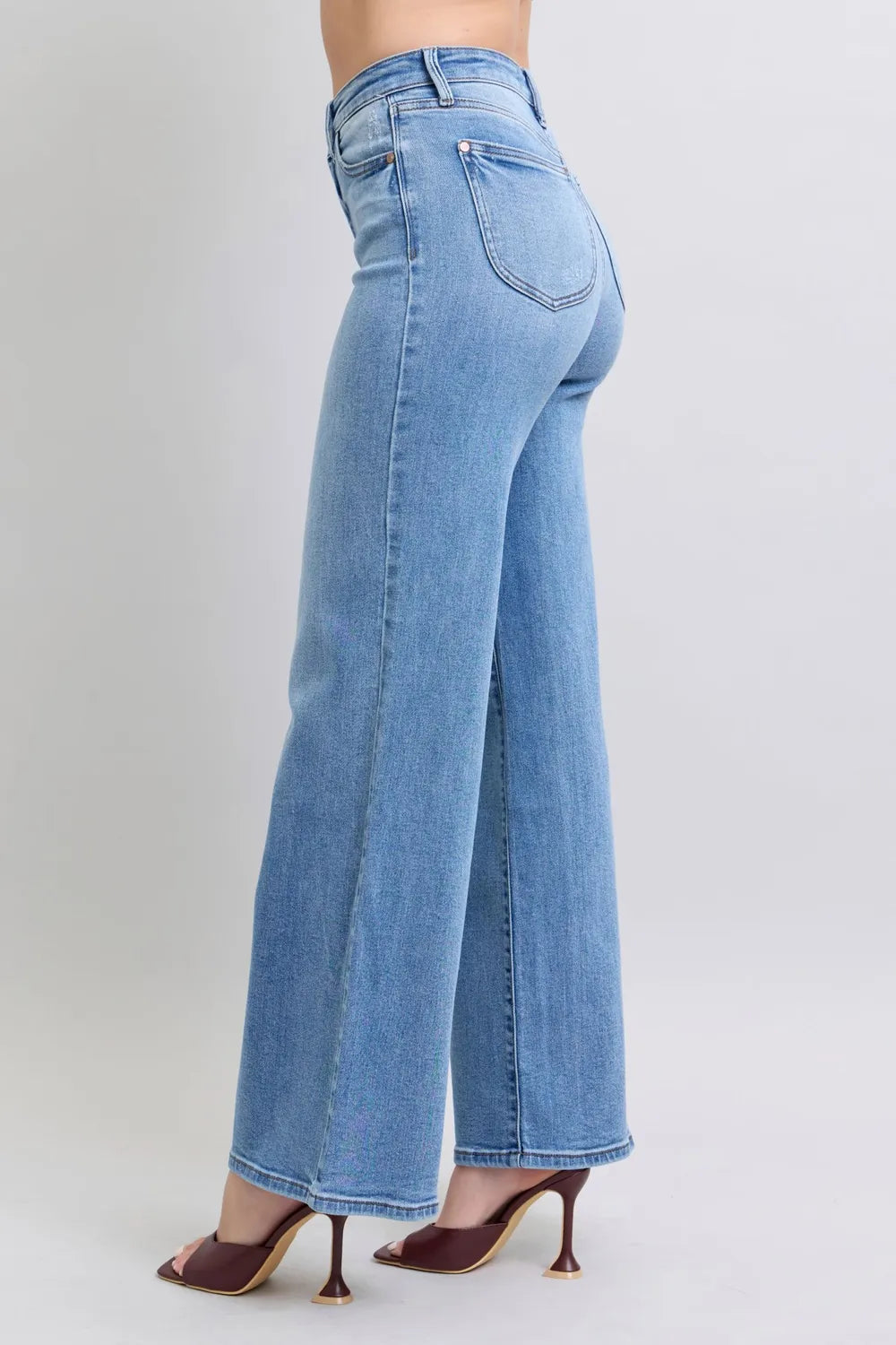 Judy Blue Full Size Wide Leg Jeans with Pockets Medium / 0(24) 