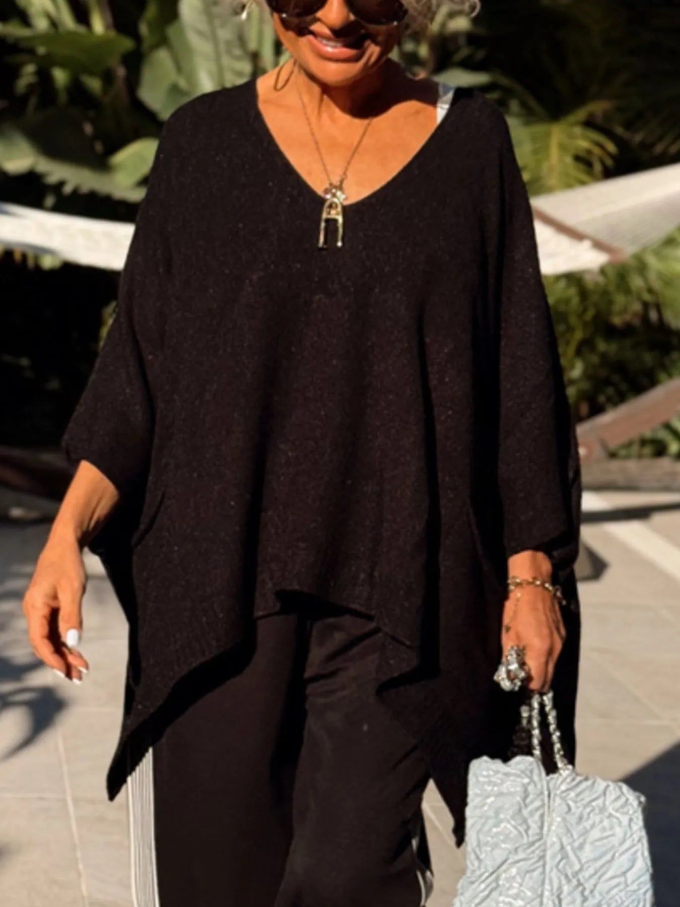 Ribbed Hem V-Neck Sweater Green / S/M 
