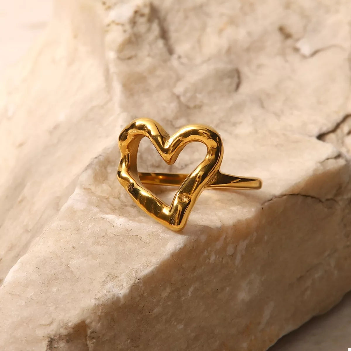 18K Gold-Plated Heart Ring Gold / 6 