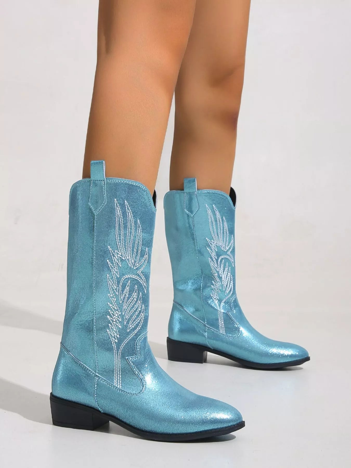 Embroidered Block Heels Boots Red / 36 