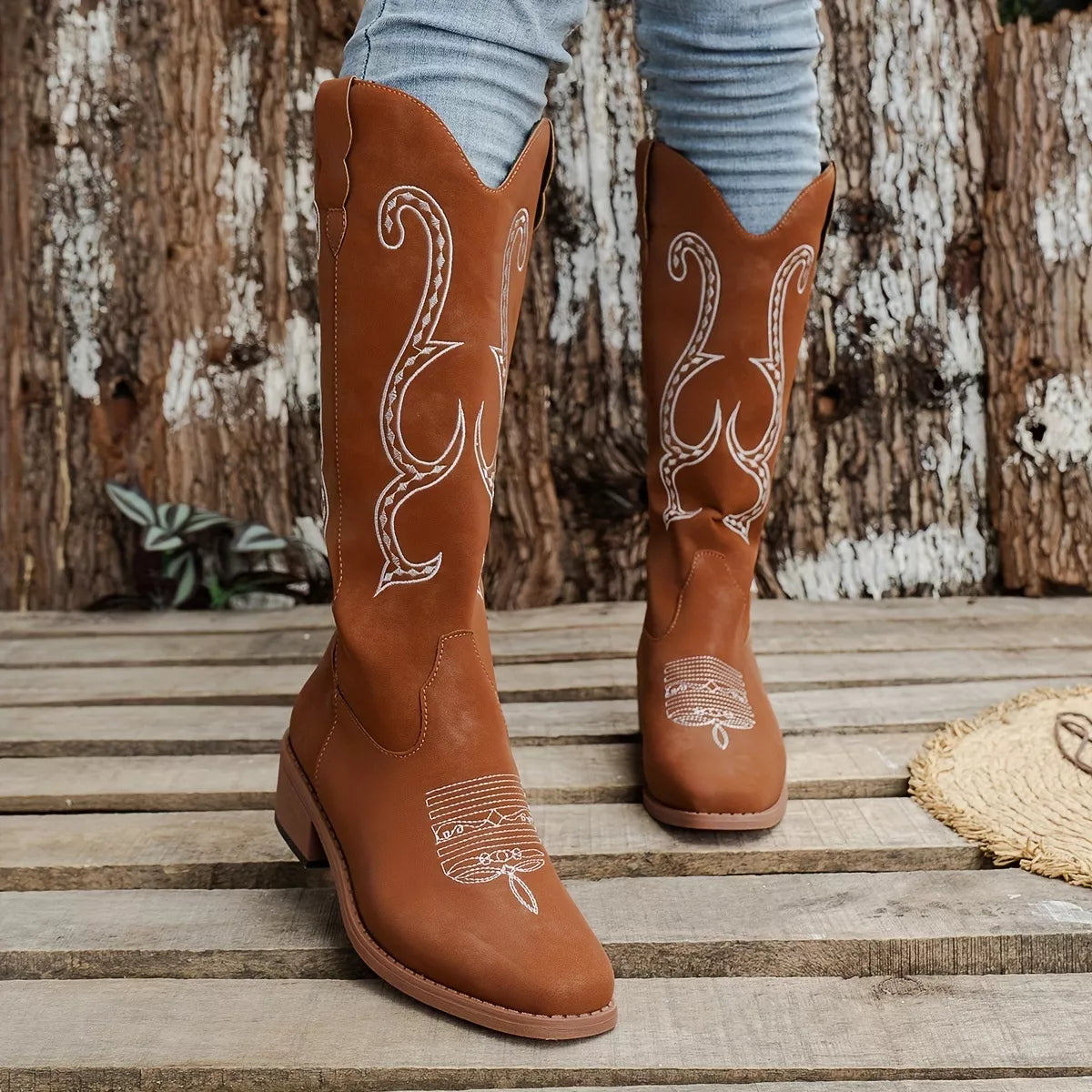Embroidered Round Toe Block Heels Boots Dark Brown / 36 