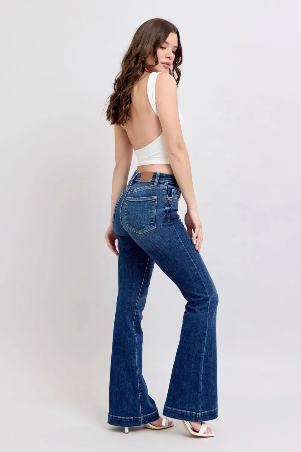 Judy Blue Full Size High Rise Flare Jeans with Pockets Plus Size Dark / 0(24) 