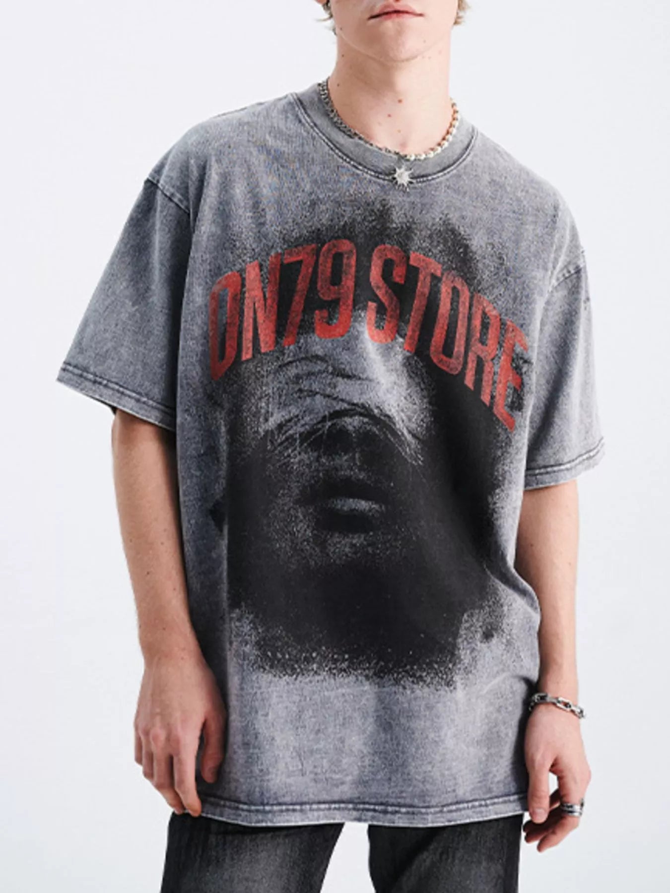 Men's Graphic Round Neck Short Sleeve T-Shirt Silver Gray / M 