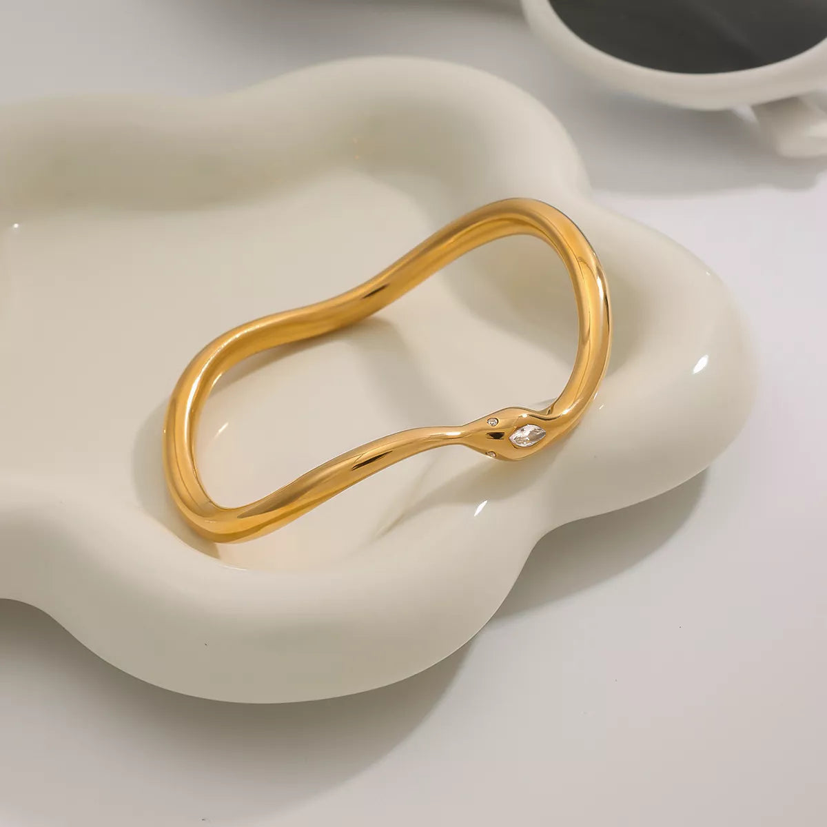 18K Gold-Plated Wave Bracelet Gold / One Size 