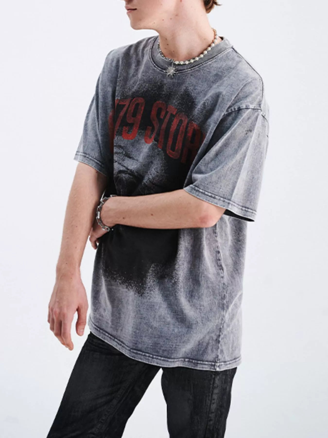 Men's Graphic Round Neck Short Sleeve T-Shirt Silver Gray / M 
