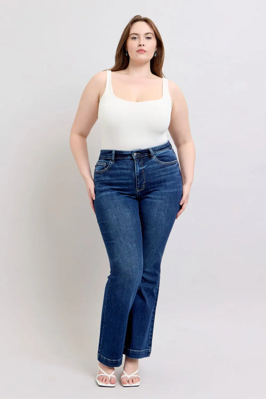 Judy Blue Full Size High Rise Flare Jeans with Pockets Plus Size Dark / 0(24) 