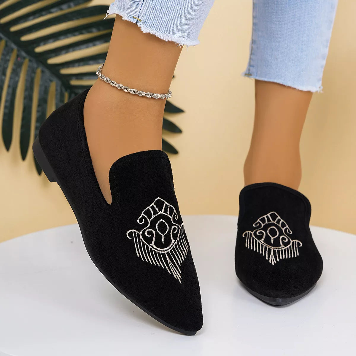 Point Toe Slip-Ons Style A / 36 