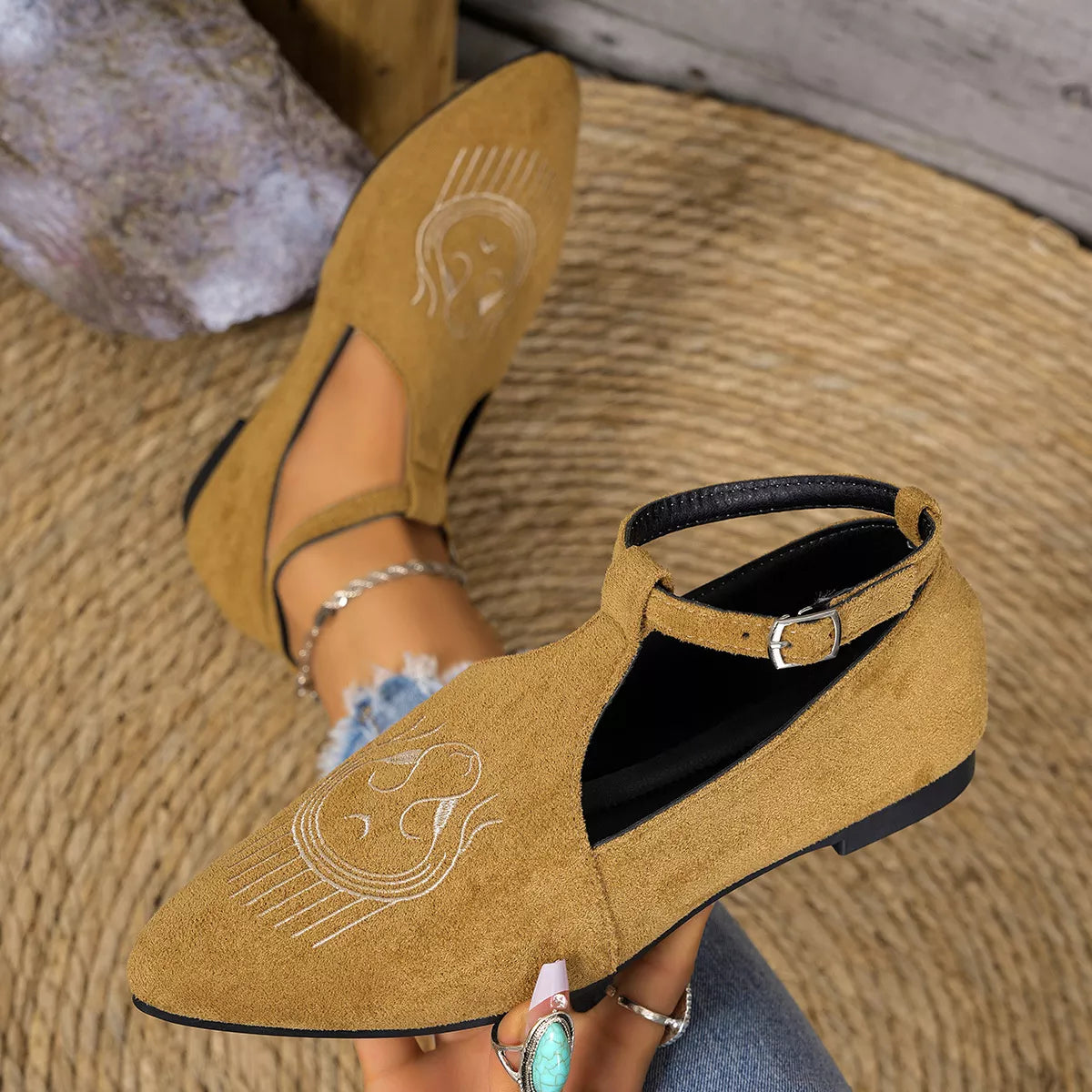 Point Toe Slip-Ons Style A / 36 