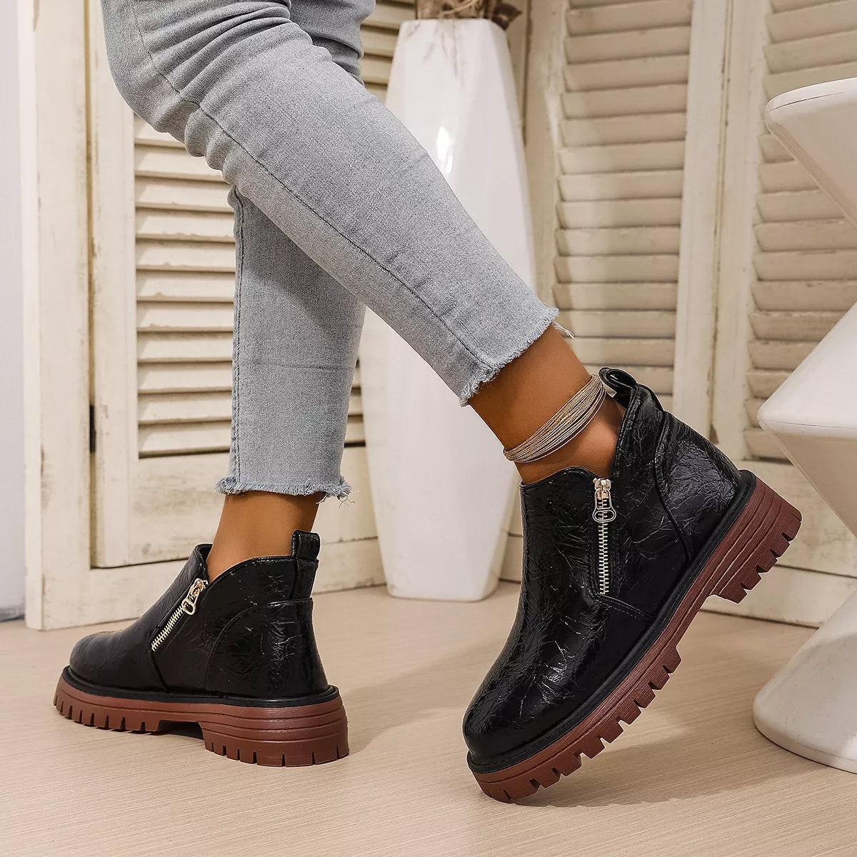 Round Toe Block Heels Boots Black / 36 