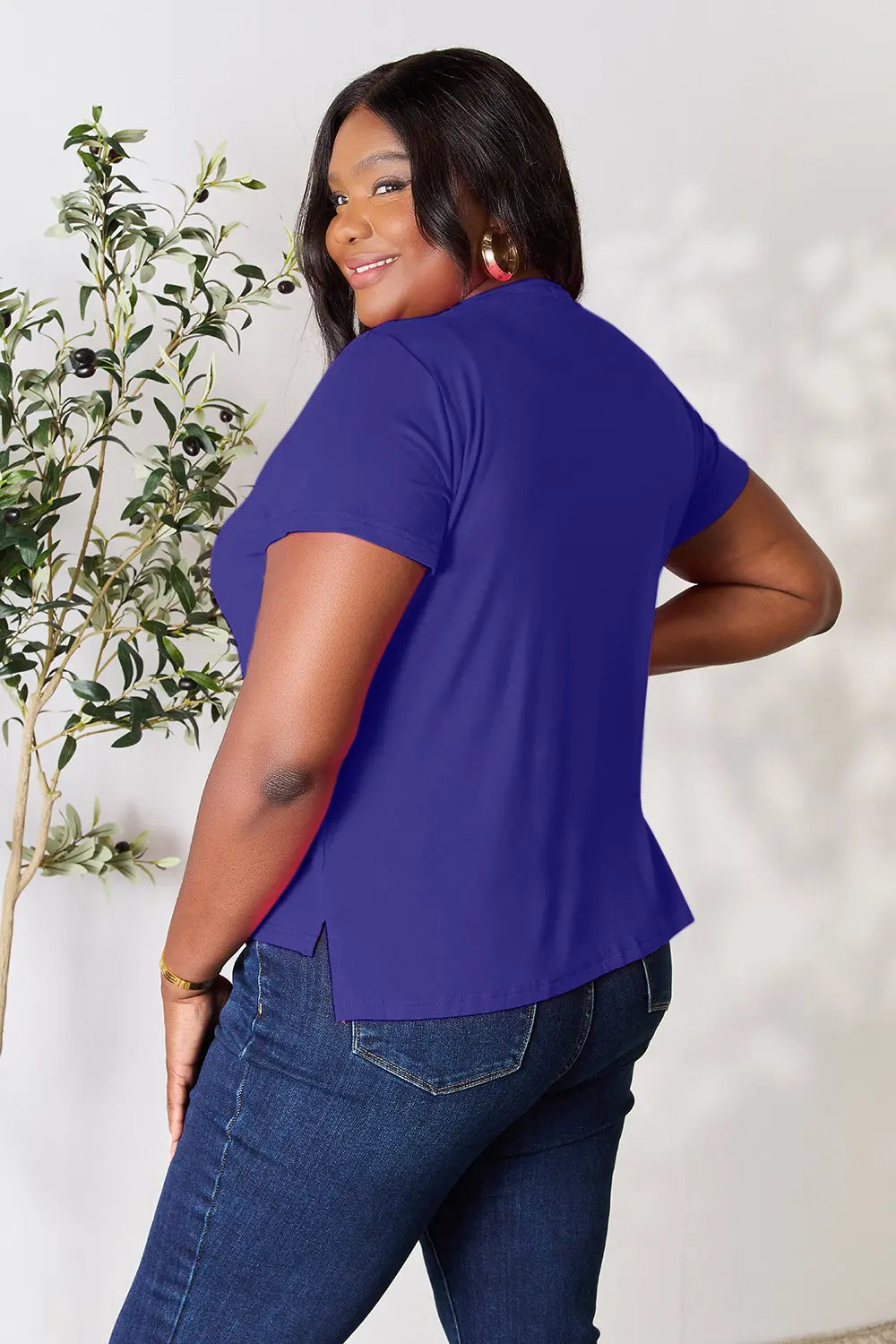 Basic Bae Full Size Round Neck Short Sleeve T-Shirt Plus Size Black / S 