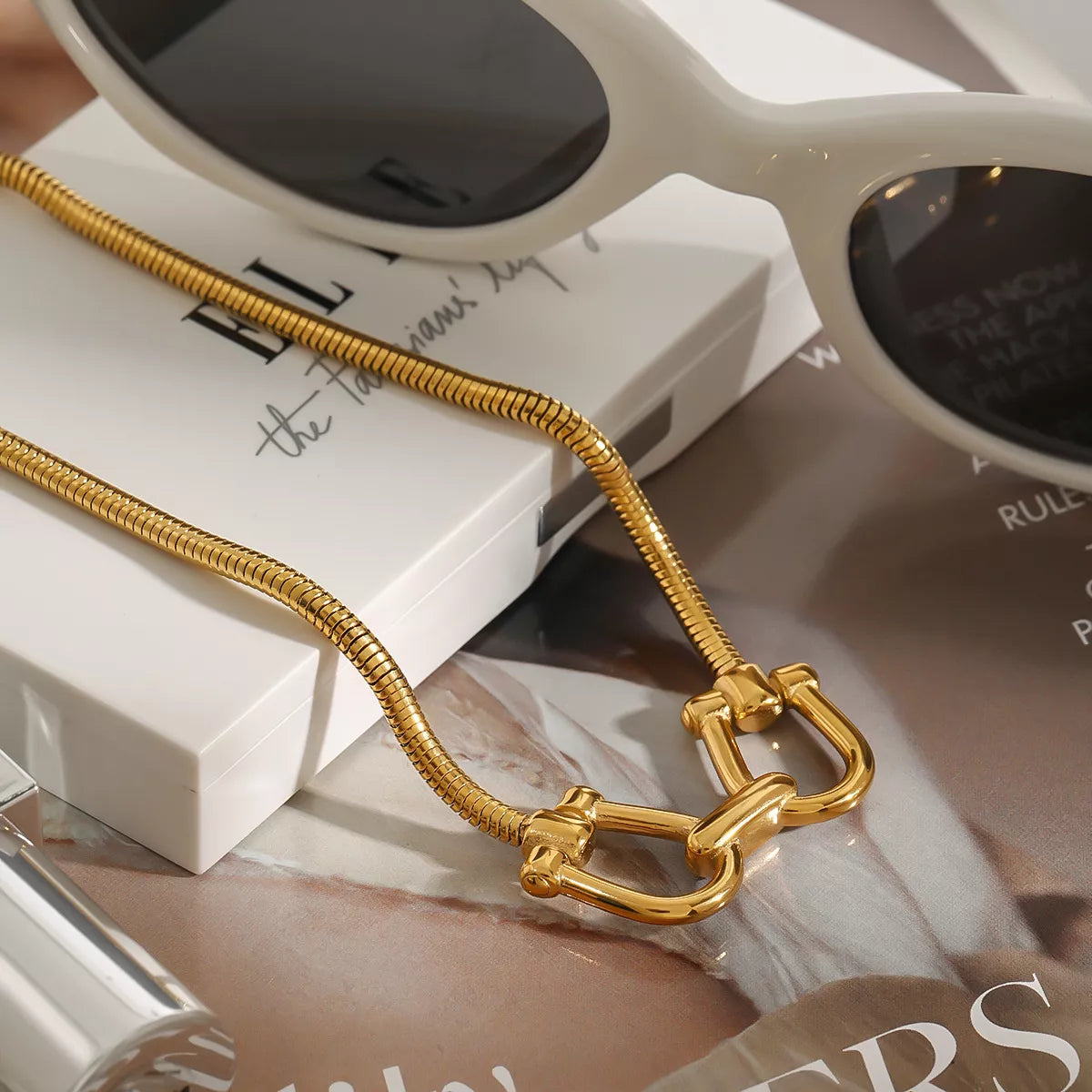 18K Gold-Plated Horseshoe Necklace Gold / One Size 
