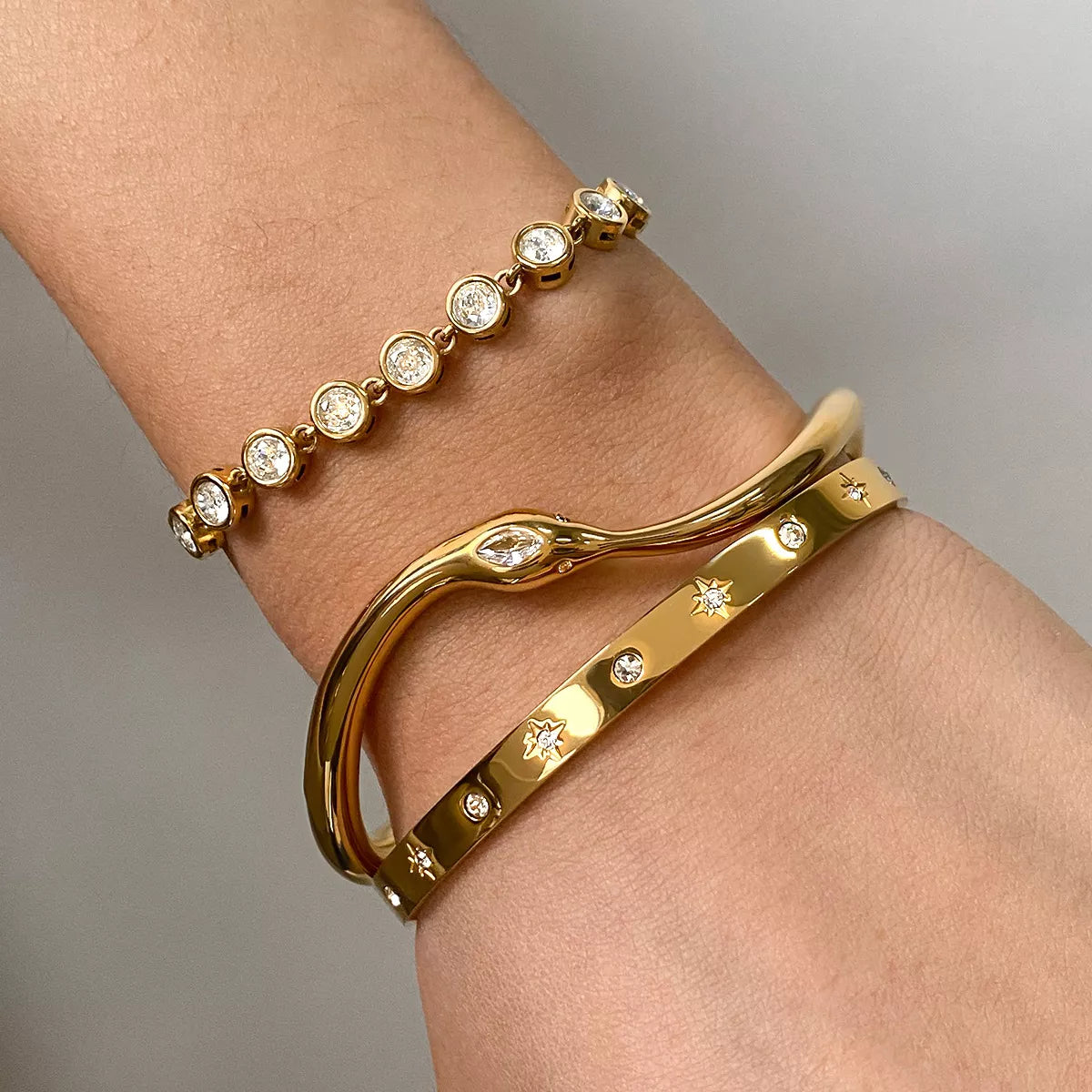 18K Gold-Plated Wave Bracelet Gold / One Size 