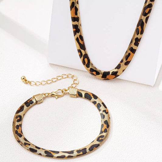 Chunky Leopard Necklace and Bracelet Jewelry Set Leopard / One Size 
