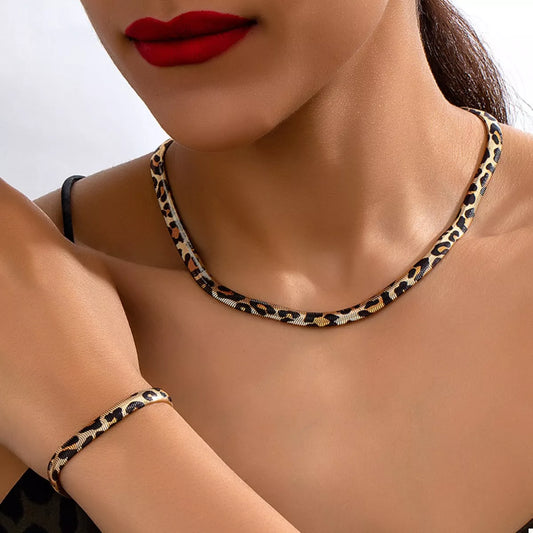 Chunky Leopard Necklace and Bracelet Jewelry Set Leopard / One Size 