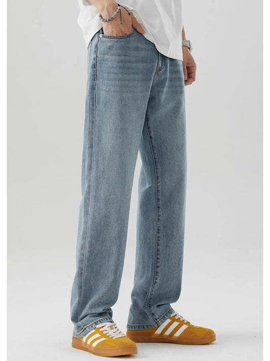 Men's Wash Relaxed Fit Jeans Light Blue / 28 