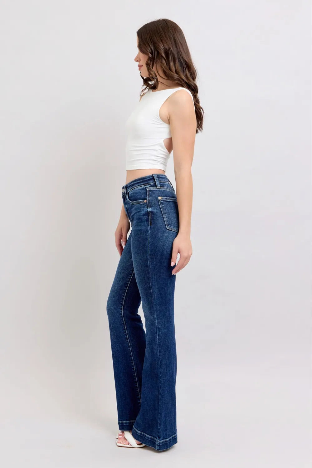Judy Blue Full Size High Rise Flare Jeans with Pockets Plus Size Dark / 0(24) 