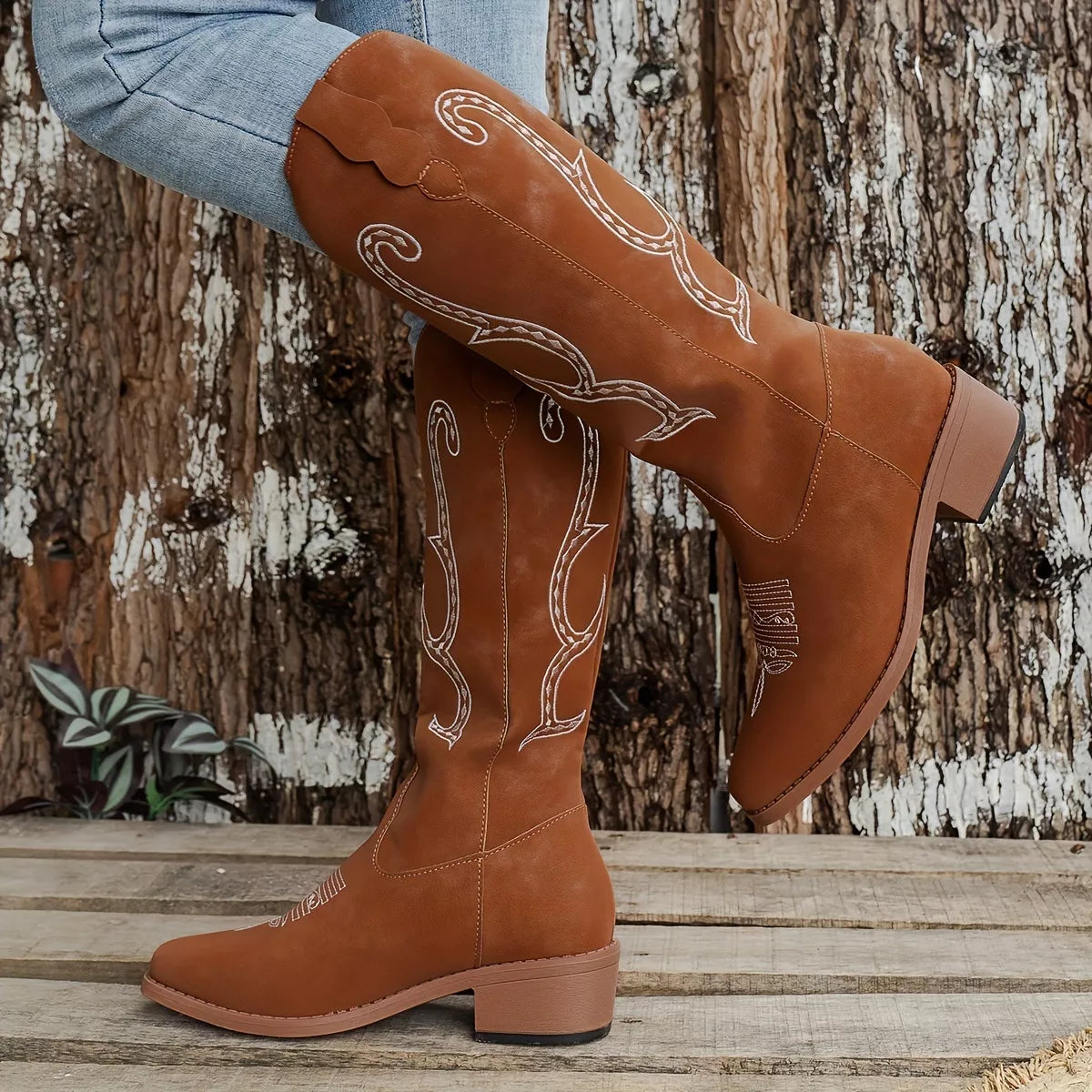 Embroidered Round Toe Block Heels Boots Dark Brown / 36 