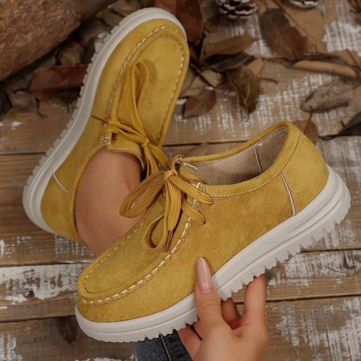 Lace Up Round Toe Loafers Apricot / 36 