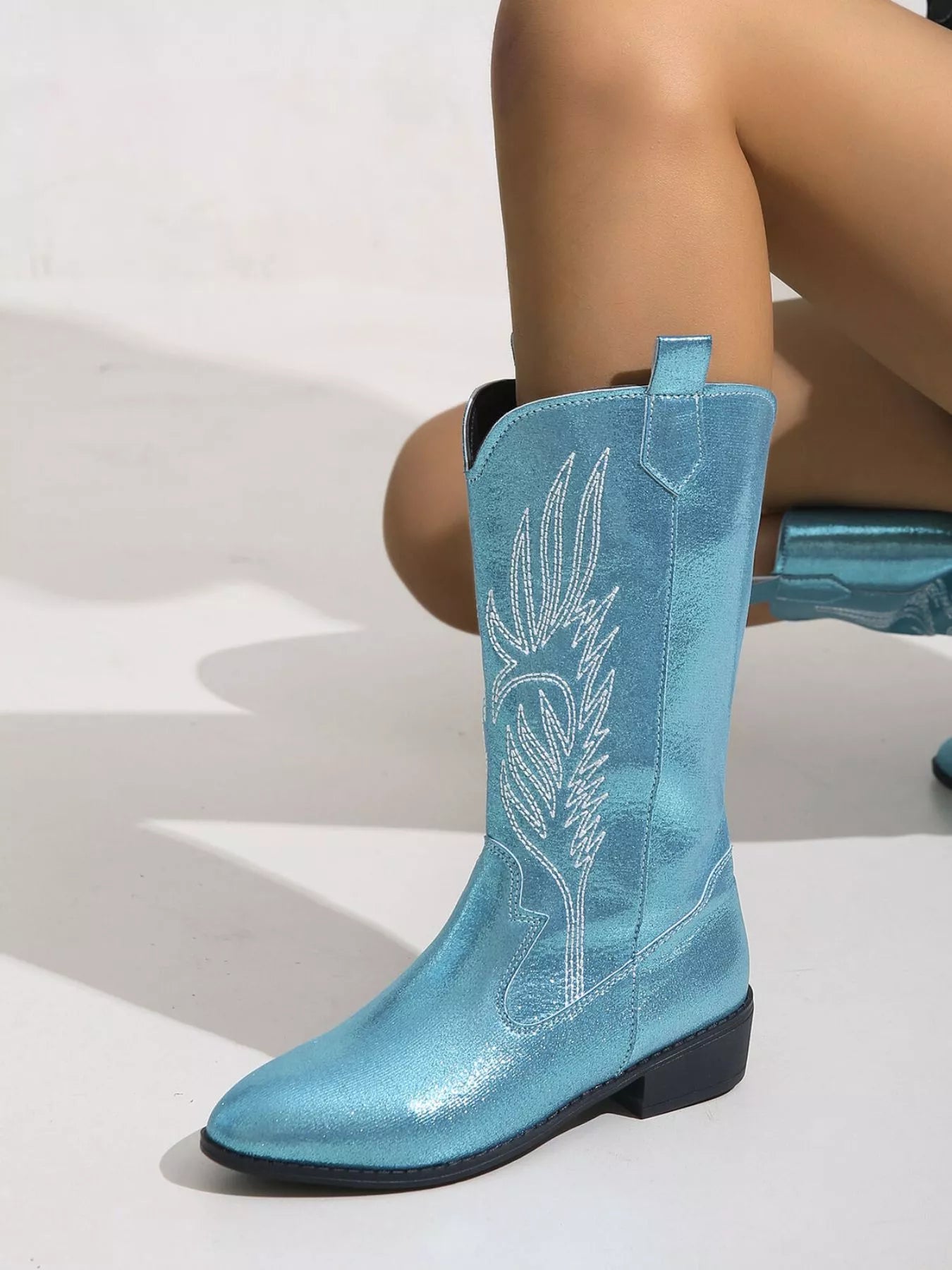 Embroidered Block Heels Boots Red / 36 