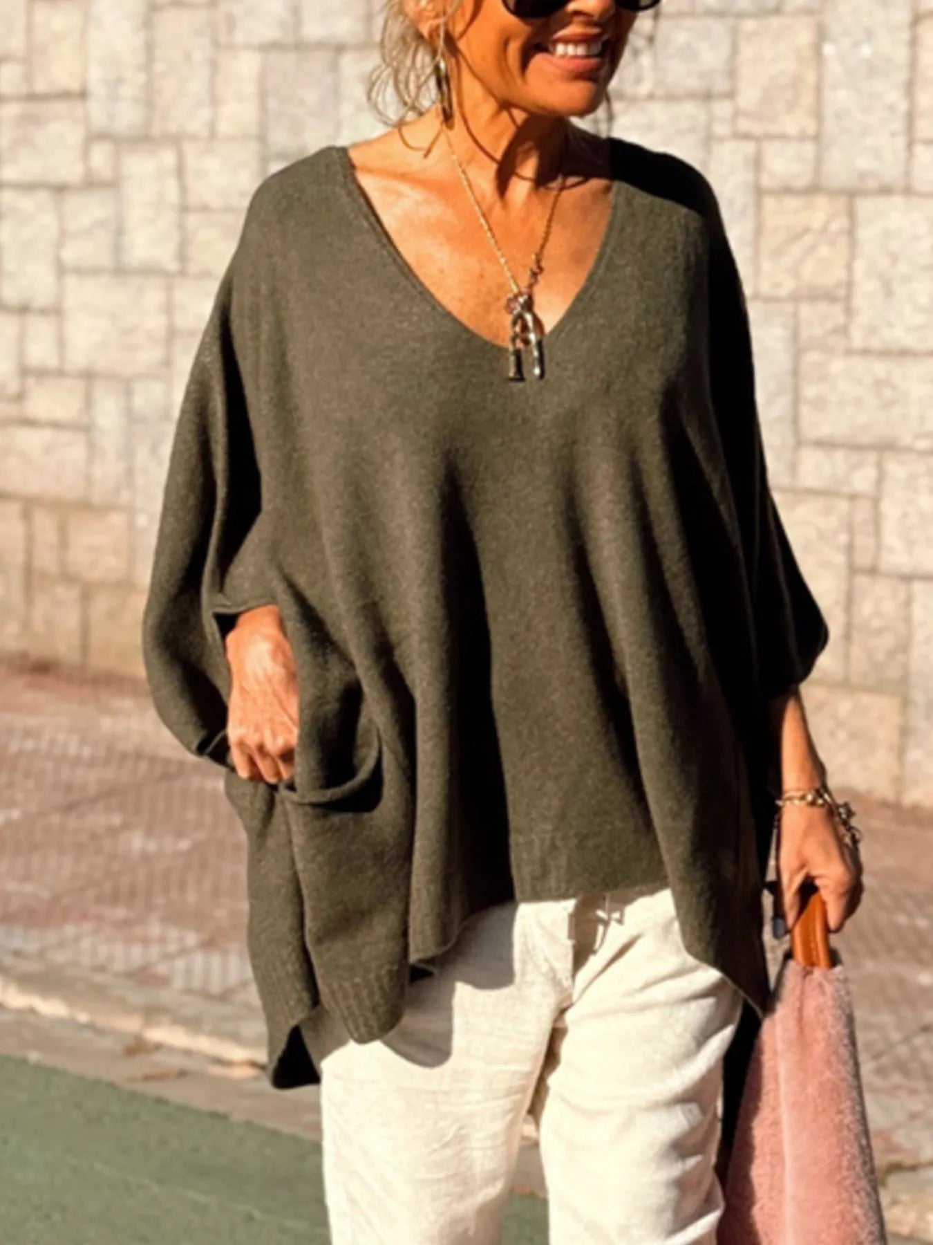 Ribbed Hem V-Neck Sweater Green / S/M 