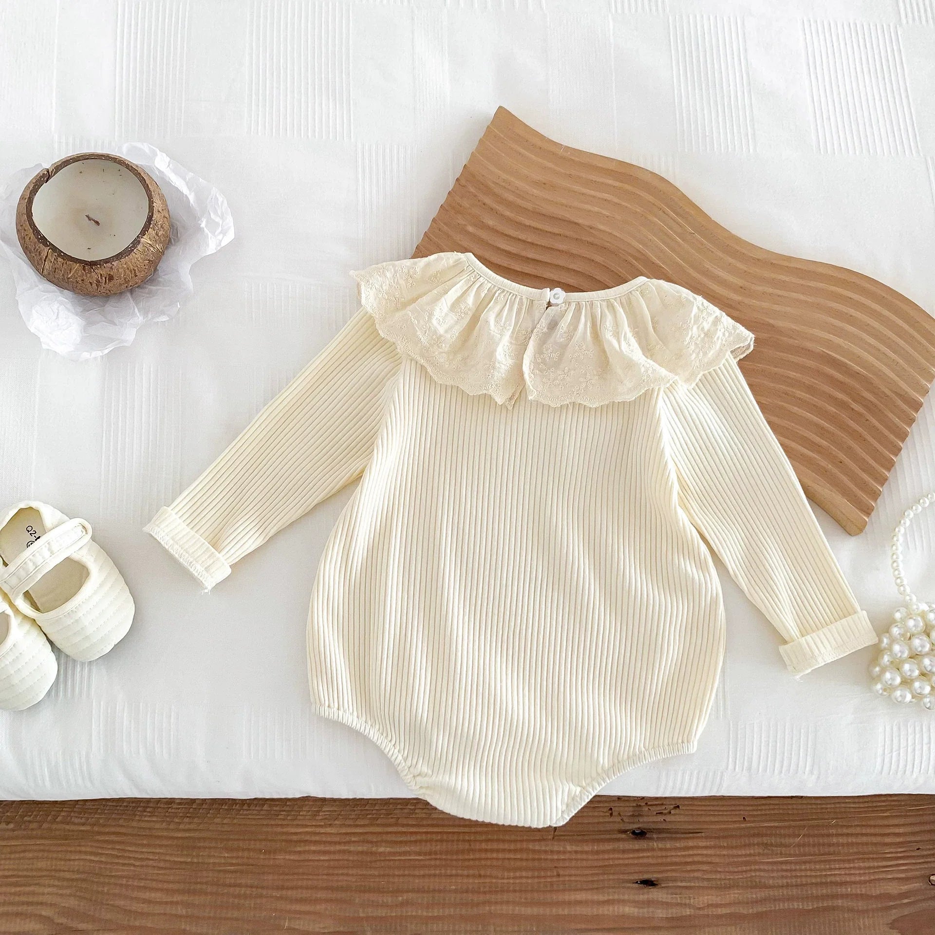Spring and Autumn Arrival Baby Girls Long Sleeves Floral Embroidery Pattern Collar Base Layer Onesie 66 (3-6M) / Beige 